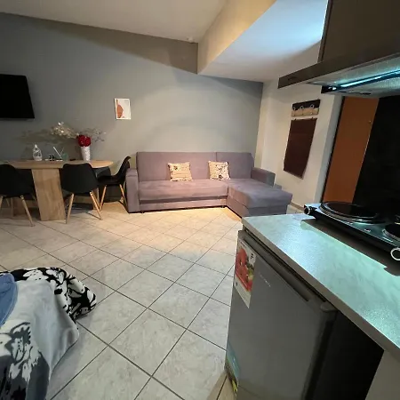 Jordan'S Room 5